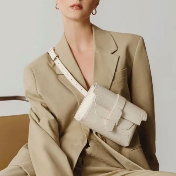 Senreve Aria Cream White Dragon Croc Embossed Belt Bag / Crossbody Bag NWT - Picture 2 of 7